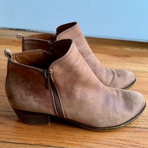 Lucky Brand camel ankle booties